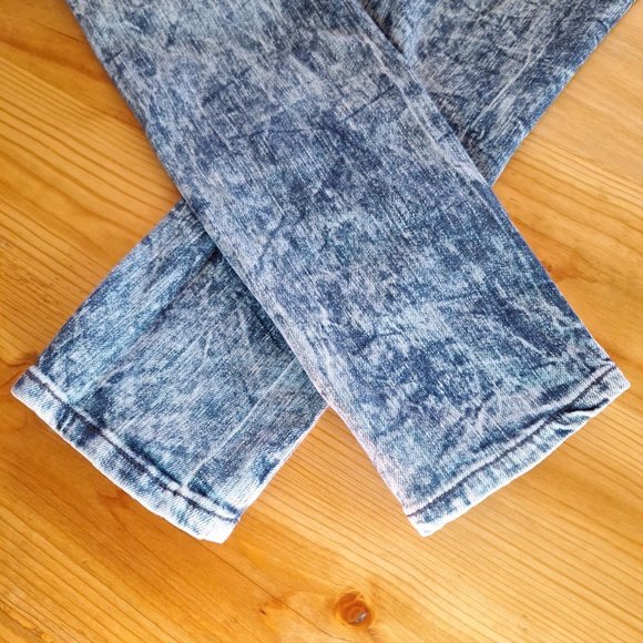 Levi 524 Skinny Stretch Jeans - Picture 3 of 7